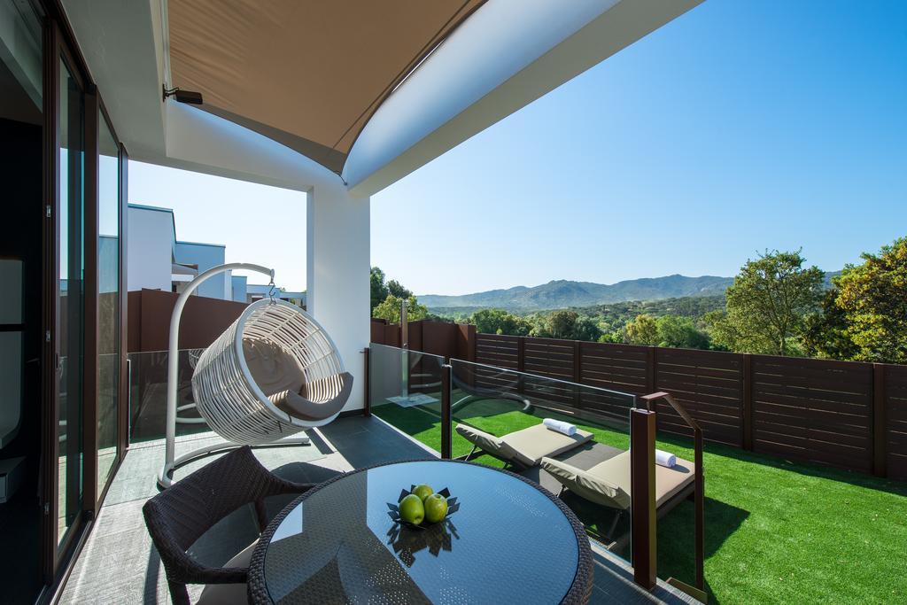 Oferta especial - Suite con piscina privada, jardín privado y masaje.